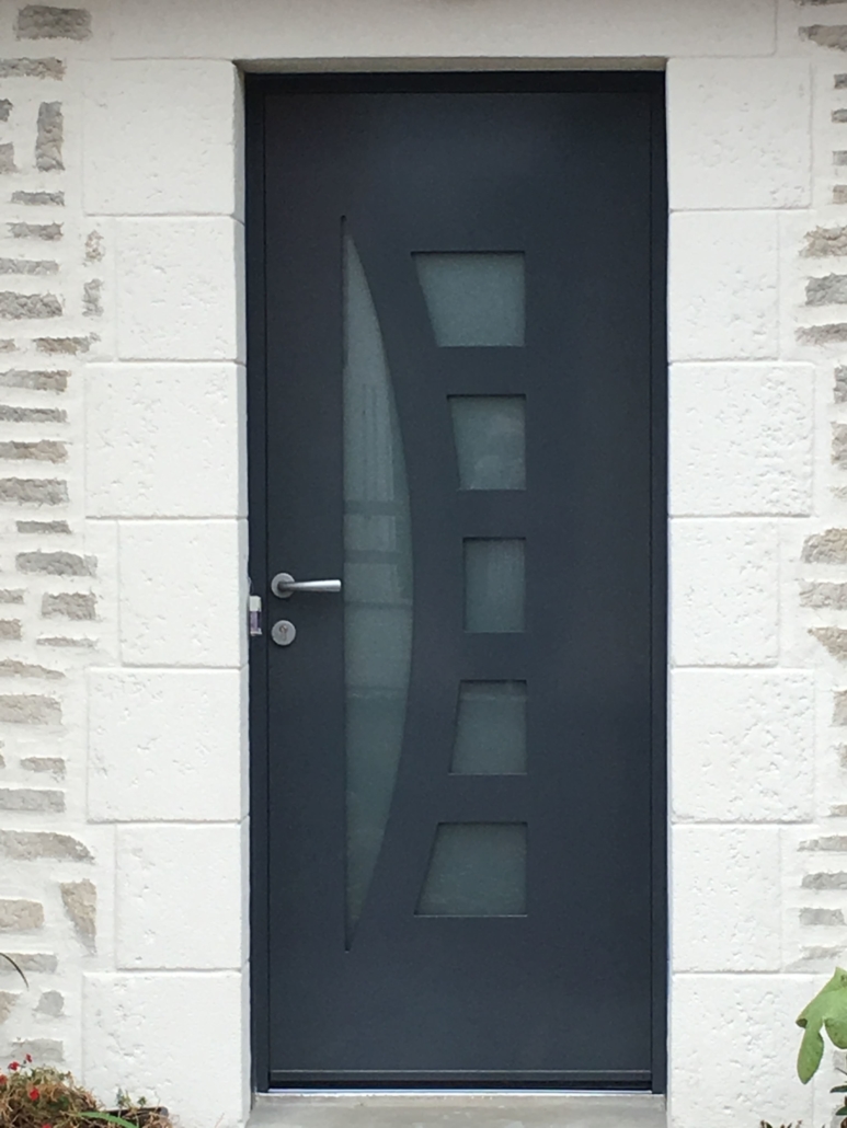 bouclet_15-porte-entrée-aluminium-belm-scaled-e1593508495416-773x1030 Fabricant et poseur de portes d’entrée à Vendôme (41) Etienne Bouclet
